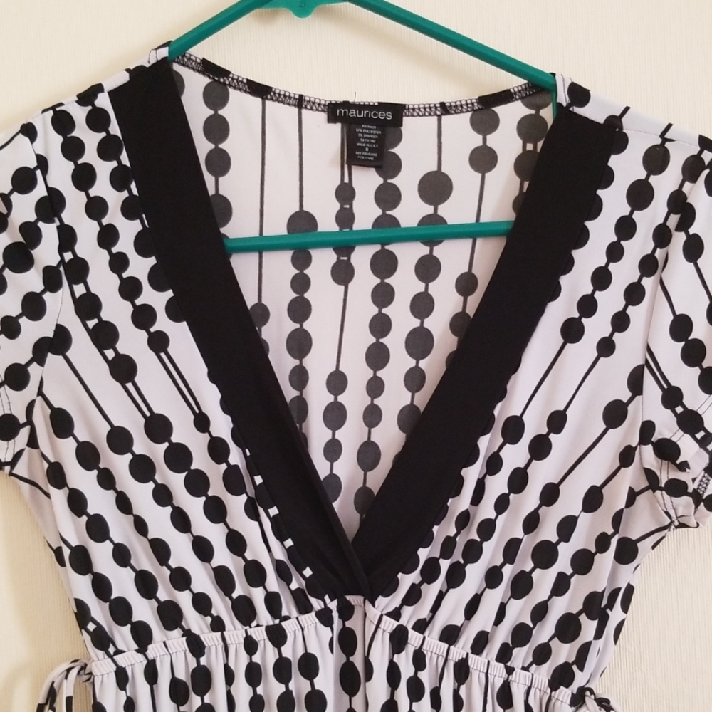 Shirt - Picture 2 of 4
